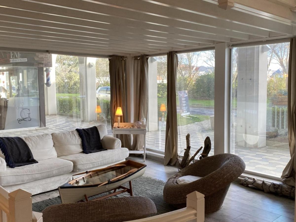Grand Duplex En Front De Mer Avec 3 Chambres, Animaux Acceptes, Equipements Complets, Cabourg - Fr-1-487-321 מראה חיצוני תמונה